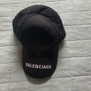 Black Balenciaga hat